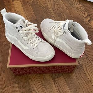 Women’s VANS MTE-1